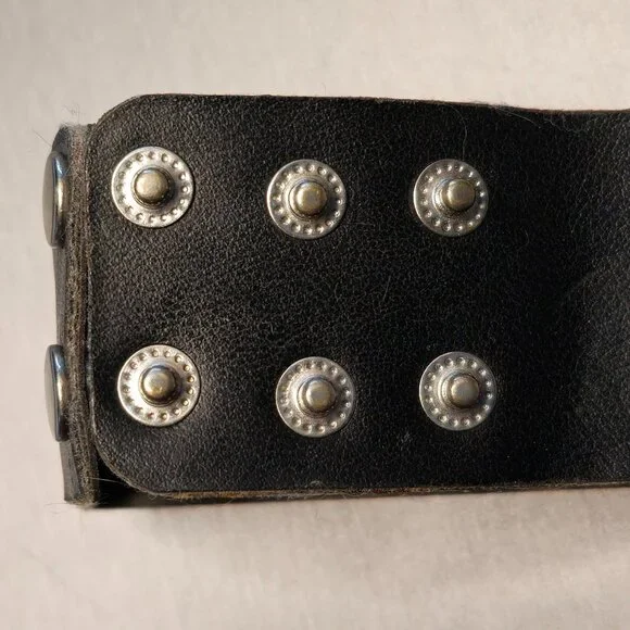 Y2K Skull & Bones Gothic Jewelry Set Silver Tone Earrings Bracelet Lot of 2 - Picture 7 of 11